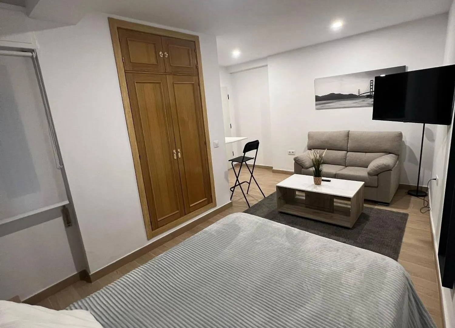 G&H Apartments - Apartamento Porvenir 赫雷斯 0*,