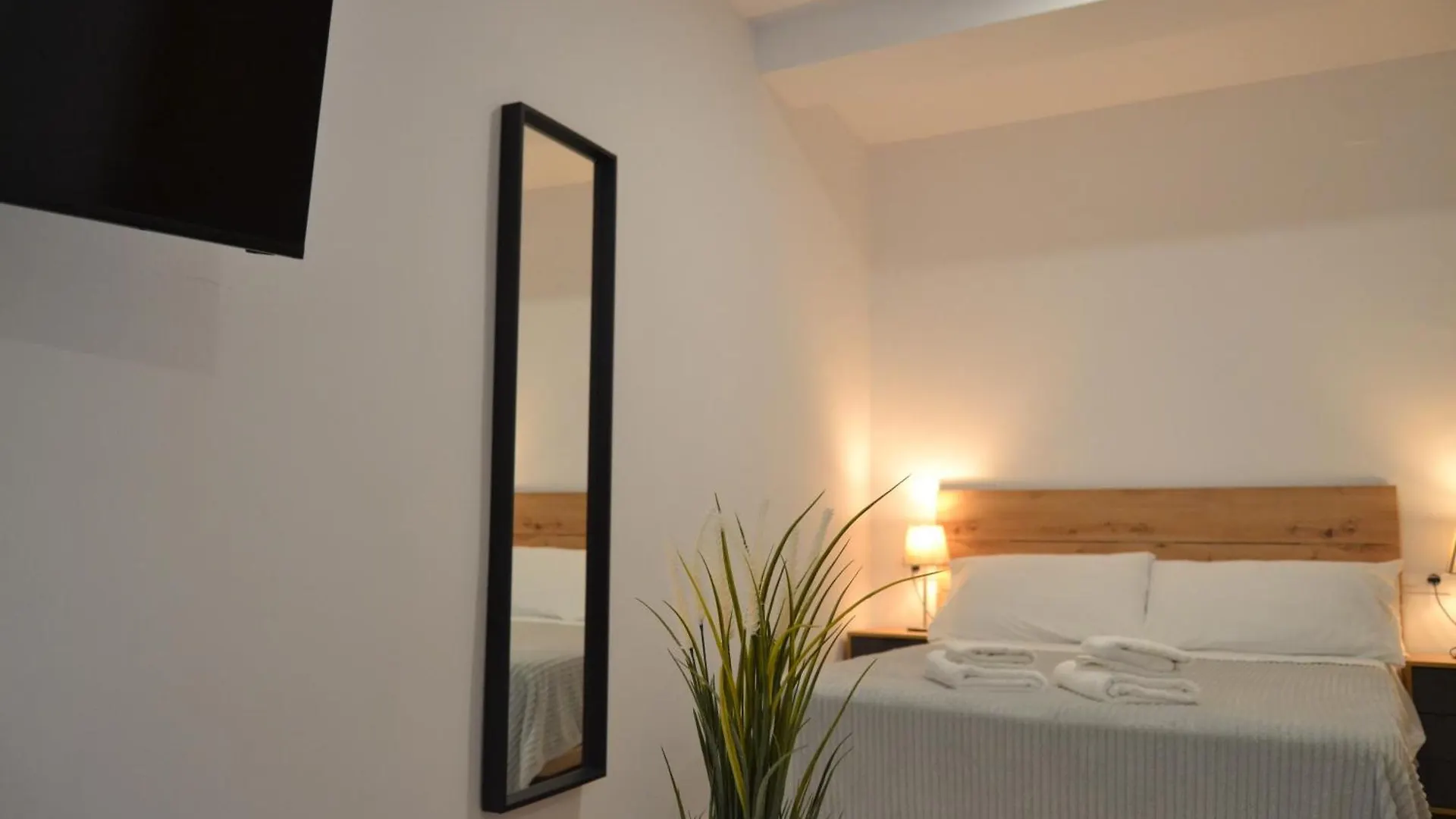 G&H Apartments - Apartamento Porvenir 赫雷斯 0*,  西班牙
