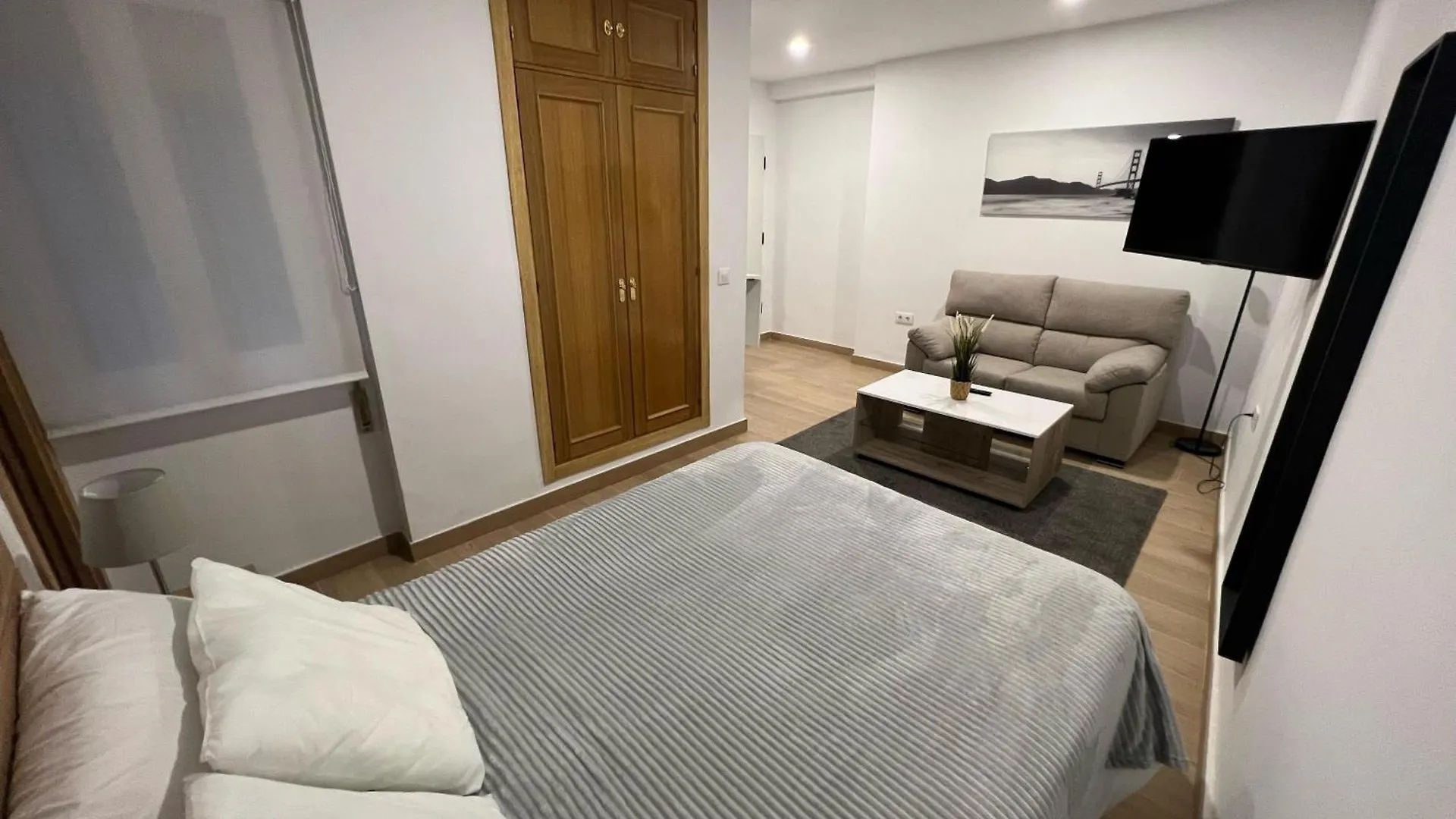 G&H Apartments - Apartamento Porvenir Jerez de la Frontera